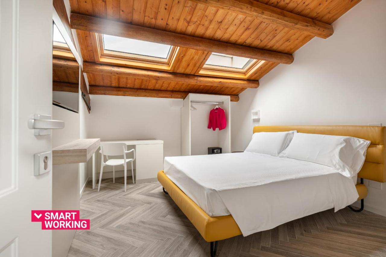 Principe Di Paterno - Budget Double Rooms & Breakfast Palermo Buitenkant foto